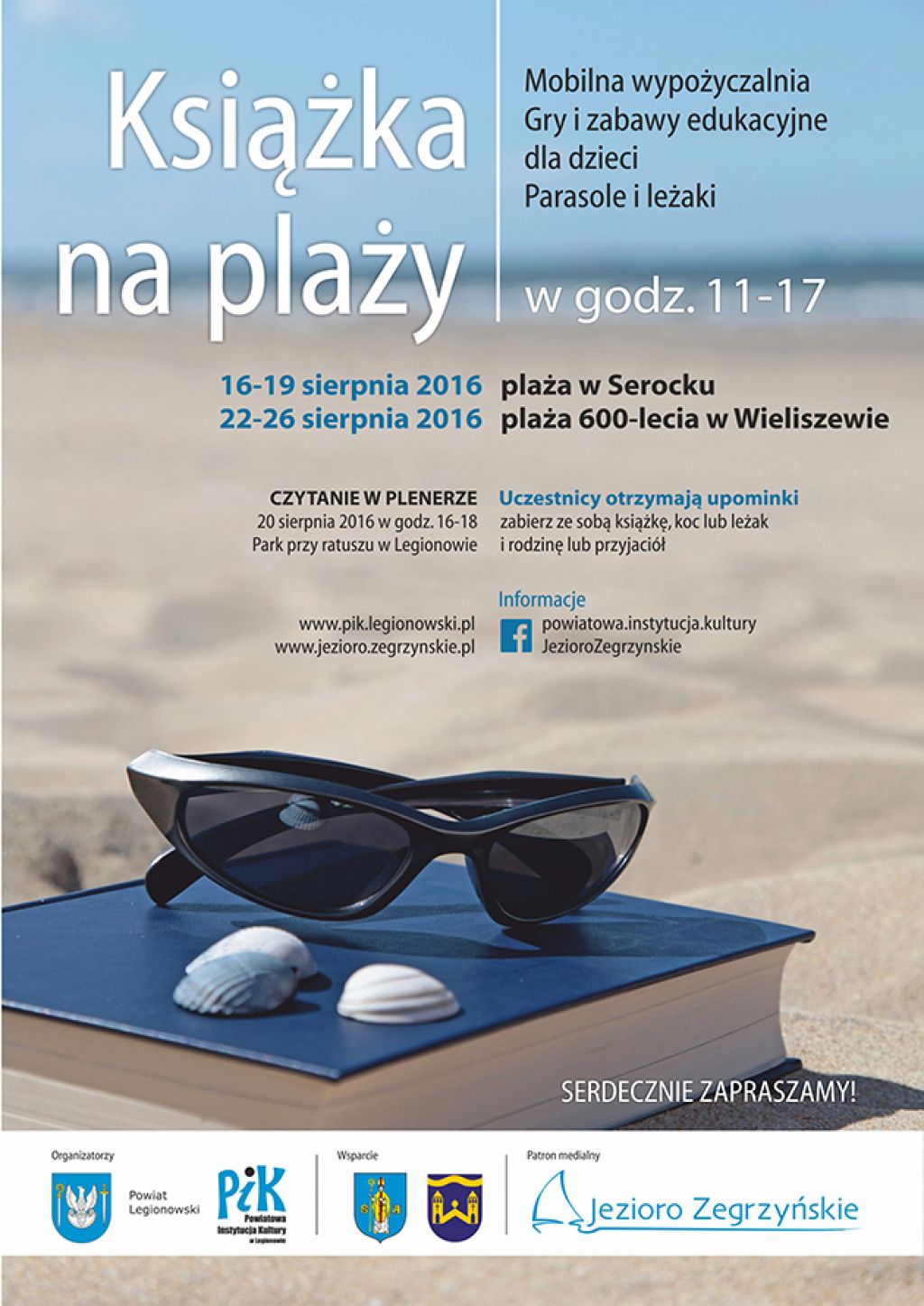 Książka na plaży